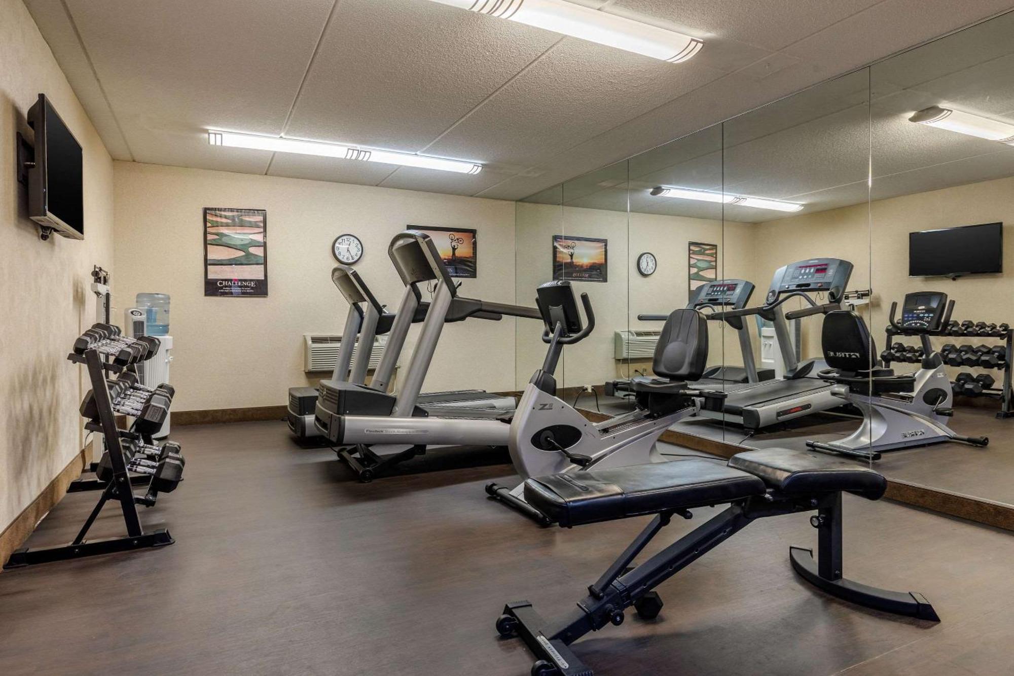 Suburban Studios Arlington Heights Elk Grove Buitenkant foto